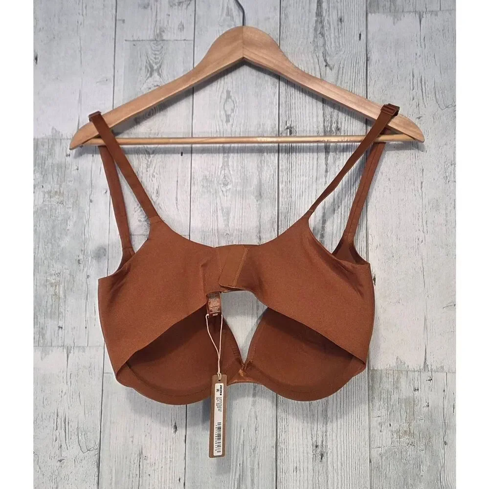 SKIMS Ultimate Collection Pushup Plunge Bra Sz. 36DD - Picture 3 of 7